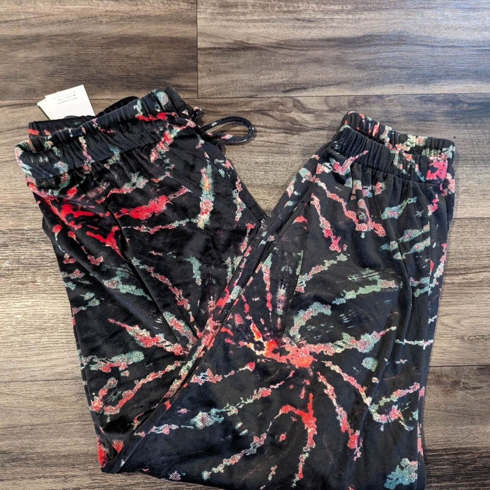3X Black Tie-dye Sweatpants from Love, Fire, Soft Plush Fleece